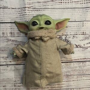 Mattel Star Wars The Mandalorian 11" The Child Grogu Plush